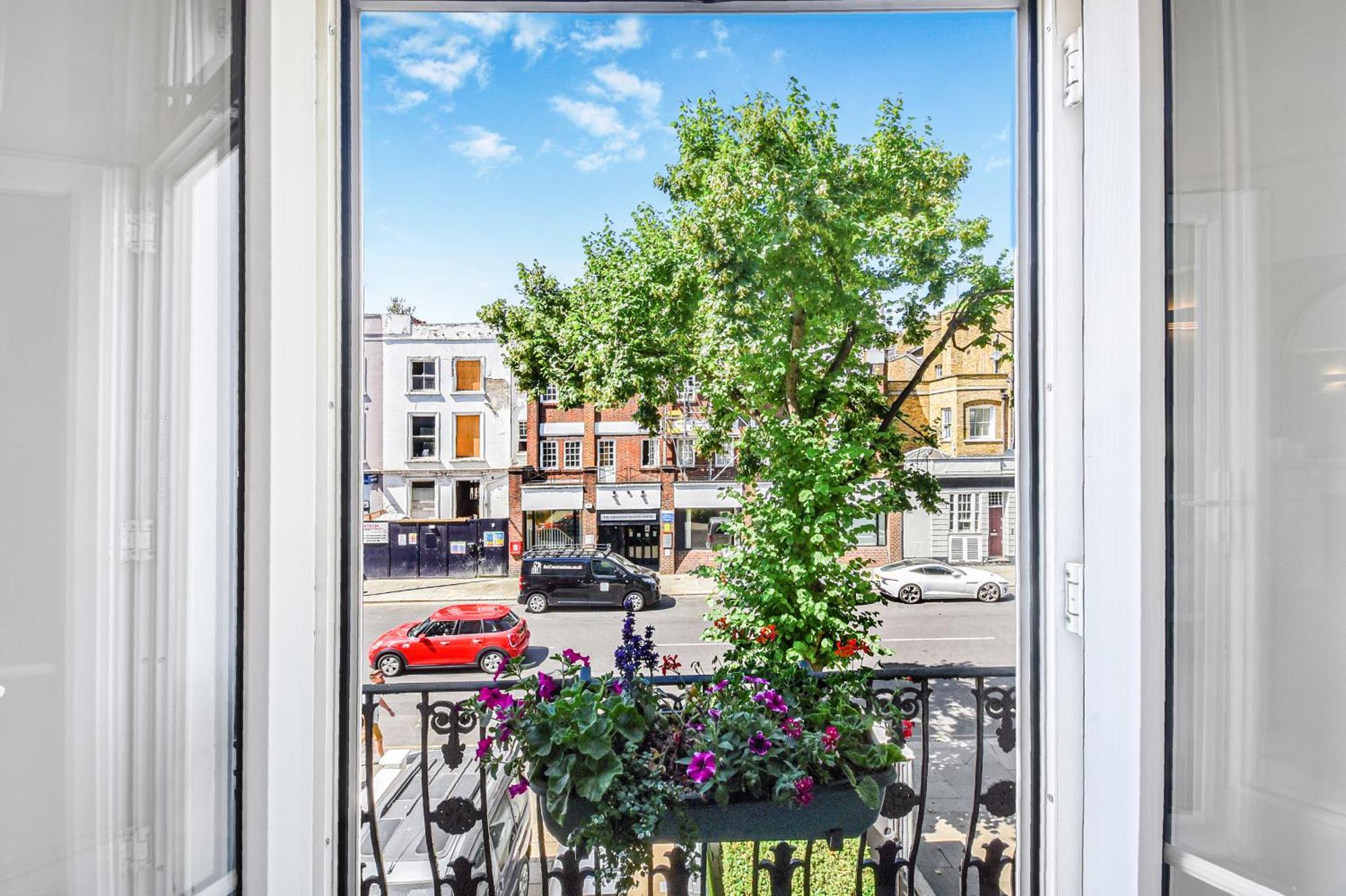 Lovely Large 1 Bed Renovated Flat W Balcony & 600Mb Wifi Λονδίνο Εξωτερικό φωτογραφία